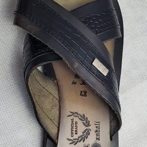 Vero Cuoio Black Leather Slippers